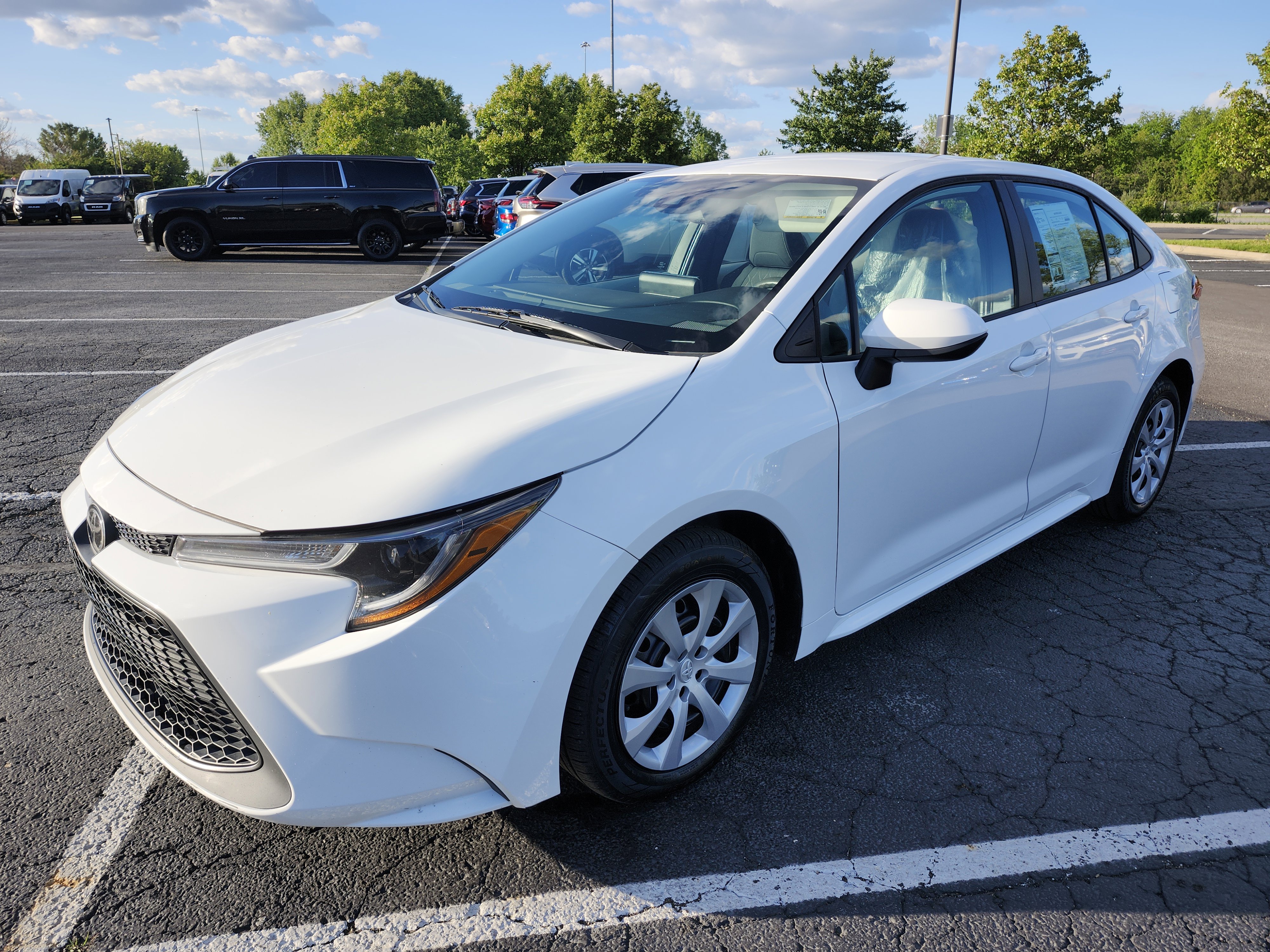 Used 2022 Toyota Corolla LE FWD image 10