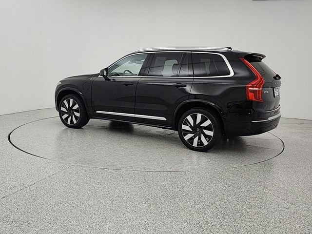 Certified 2025 Volvo XC90 T8 Plus w/ Protection Package Premier AWD/4WD image 7