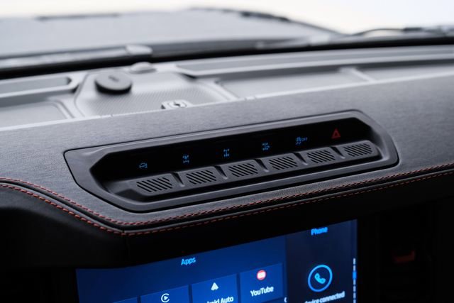 Used 2025 Ford Bronco Raptor AWD/4WD image 75