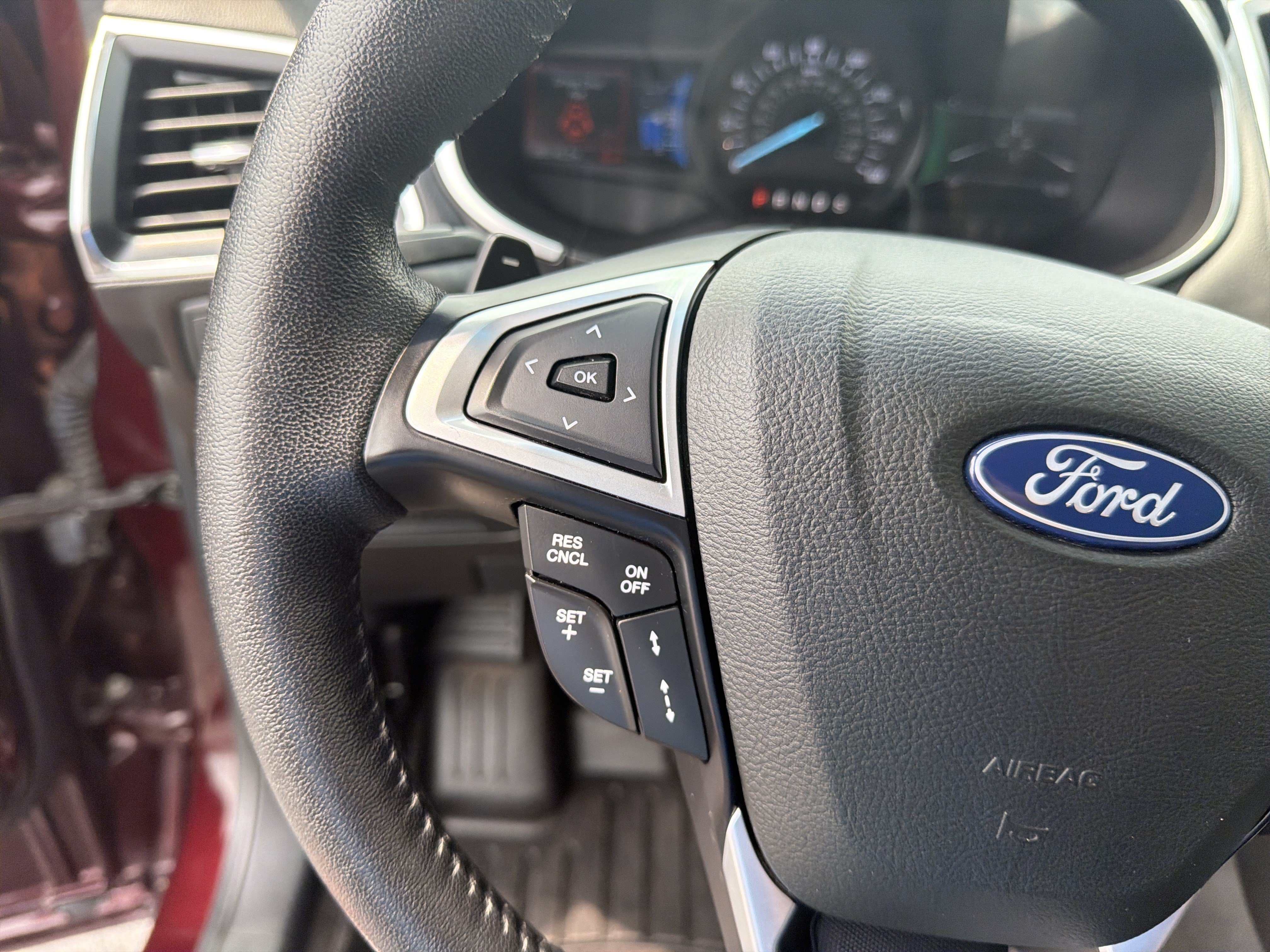 Used 2018 Ford Edge Sport w/ Ford Safe & Smart Package AWD/4WD image 30