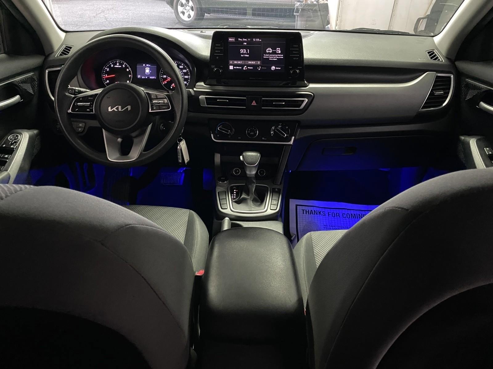 Used 2023 Kia Seltos LX AWD/4WD image 13