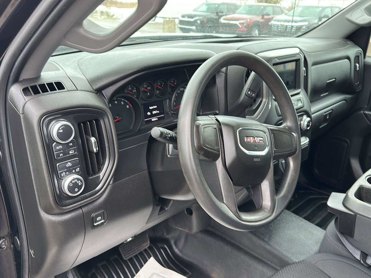 Used 2019 GMC Sierra 1500 4WD CREW CAB 147 image 17