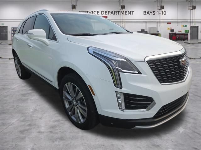 Used 2024 Cadillac XT5 Premium Luxury AWD/4WD image 4