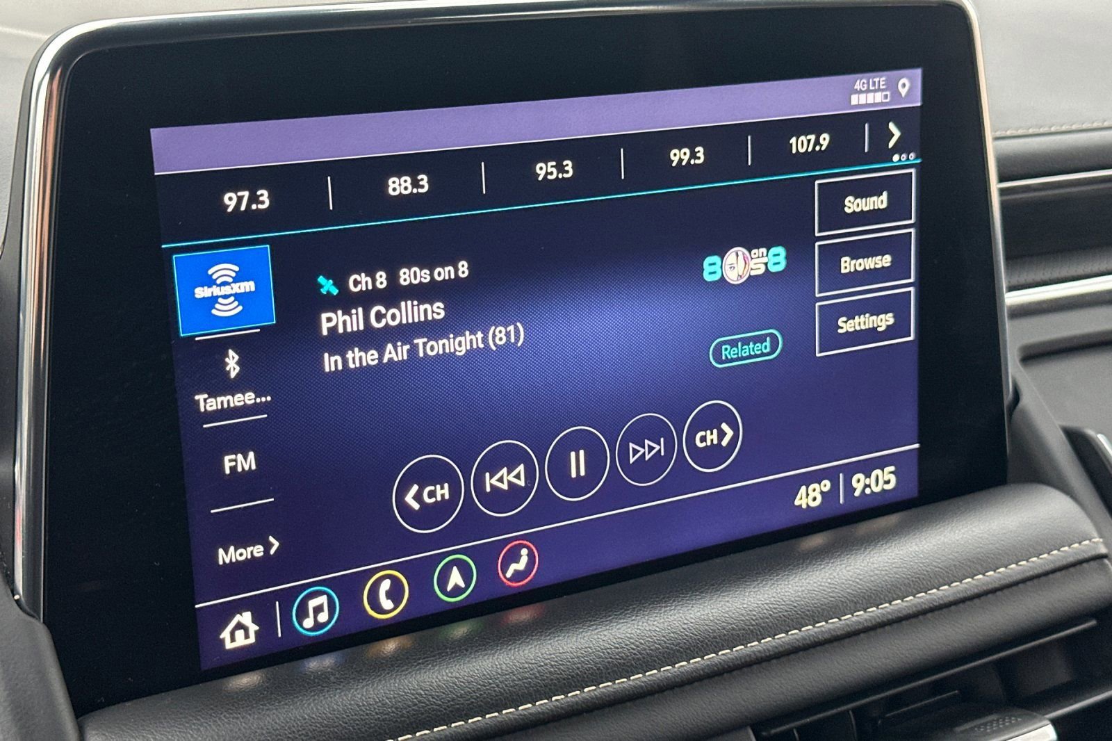 Used 2021 GMC Yukon SLT w/ Rear Media and Nav Package image 21