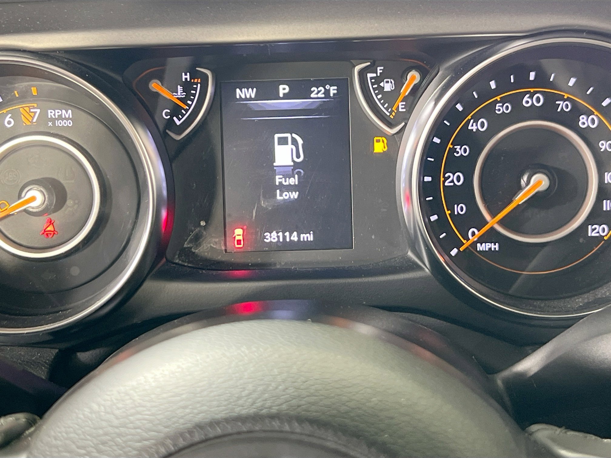 Used 2022 Jeep Gladiator Willys image 12