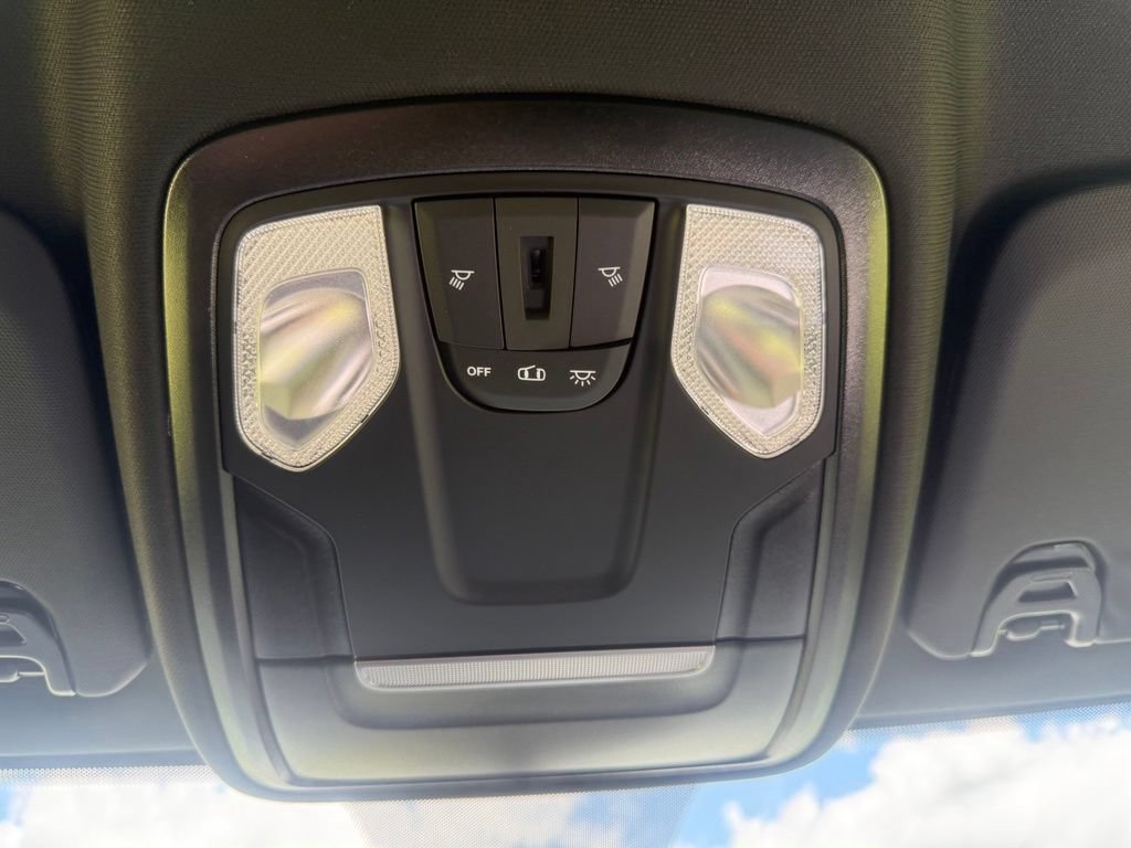 New 2024 RAM 5500 Tradesman RWD image 30