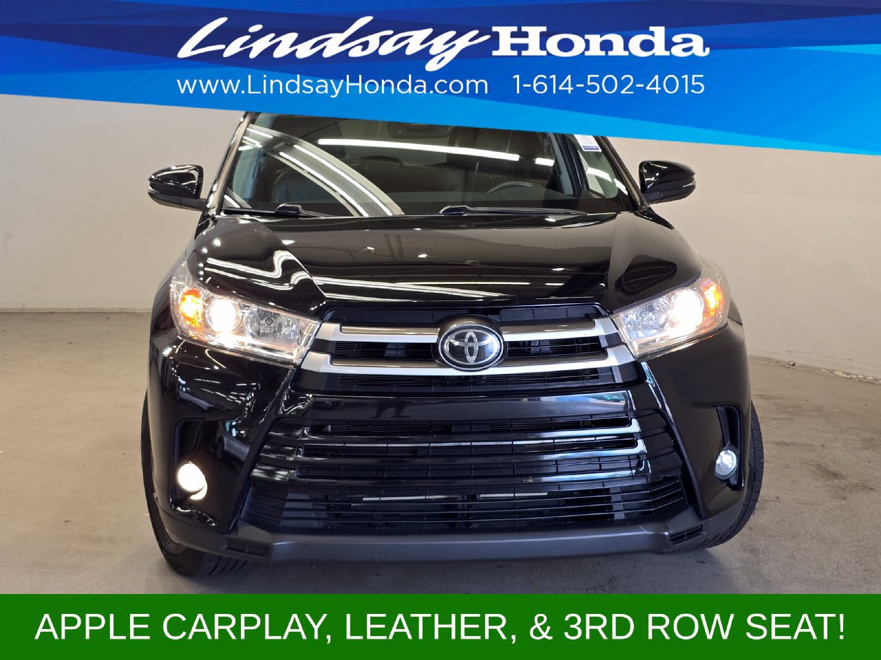 Used 2019 Toyota Highlander XLE AWD/4WD image 2