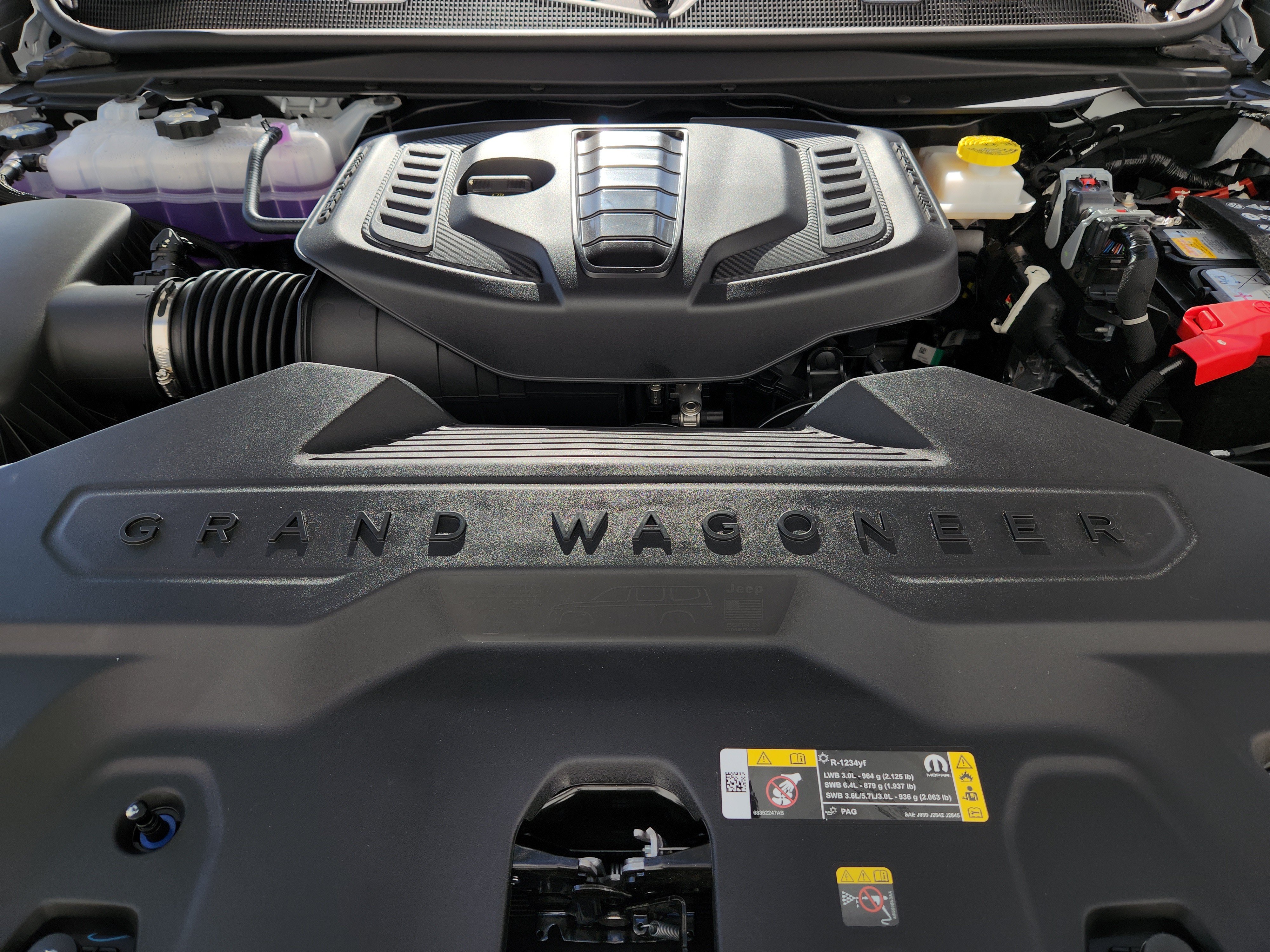 New 2026 Jeep Grand Wagoneer Summit AWD/4WD image 24