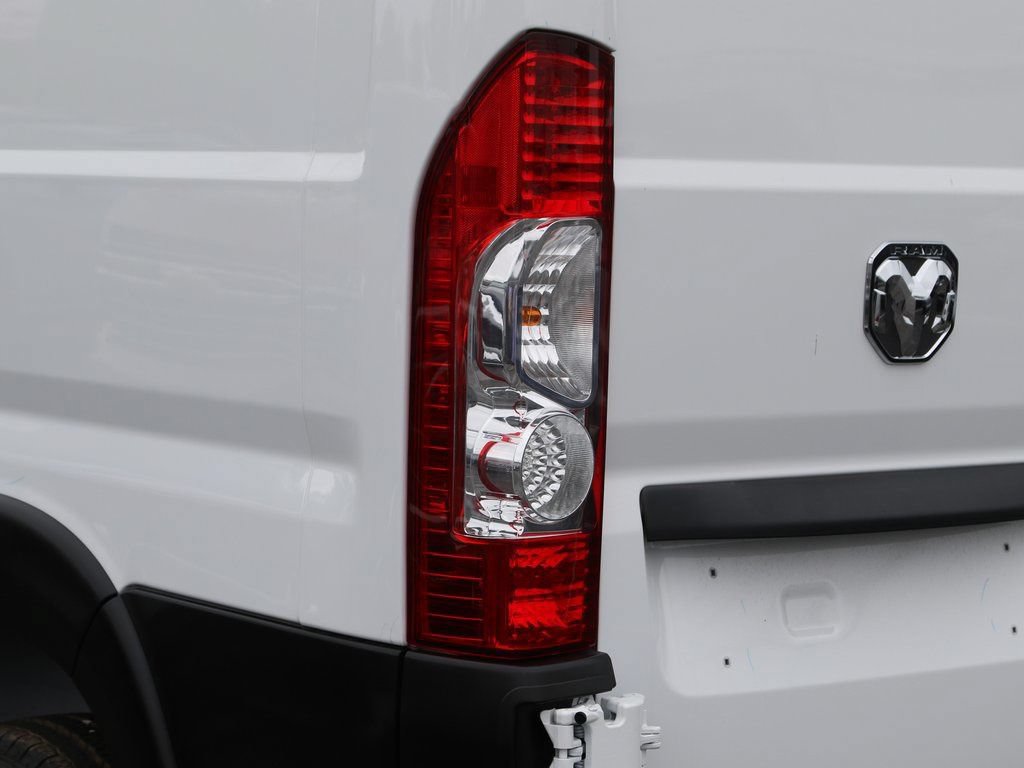 New 2024 RAM ProMaster 2500 w/ Premium Convenience Group FWD image 25