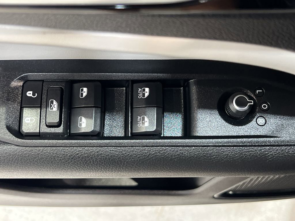 Used 2022 Jeep Compass Limited image 10