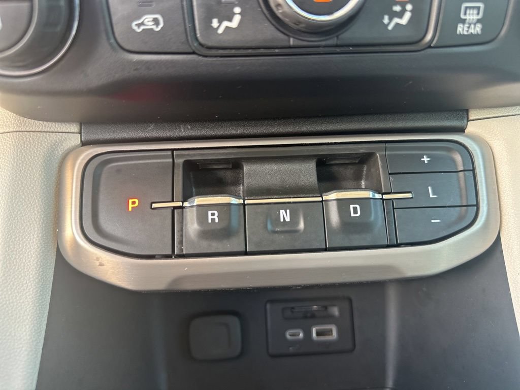 Used 2022 GMC Acadia Denali FWD image 28