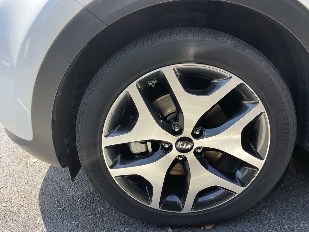 Used 2017 Kia Sportage SX image 12