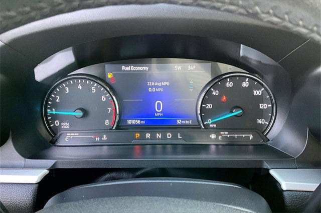 Used 2022 Ford Explorer XLT w/ Equipment Group 202A image 13