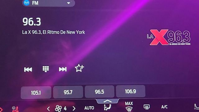 Certified 2025 Ford Expedition Max Active image 11