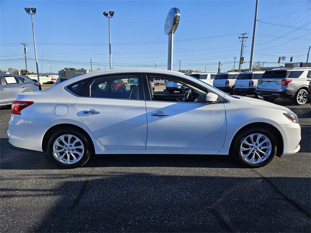 Used 2018 Nissan Sentra SV image 8
