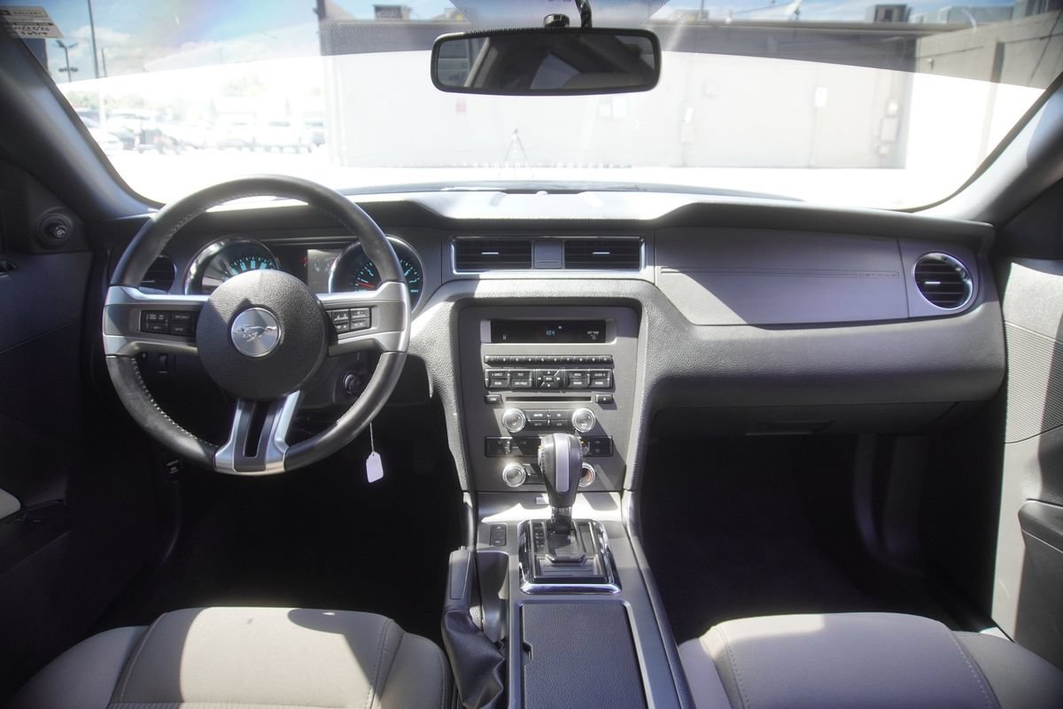 Used 2014 Ford Mustang Coupe w/ Equipment Group 102A RWD image 10
