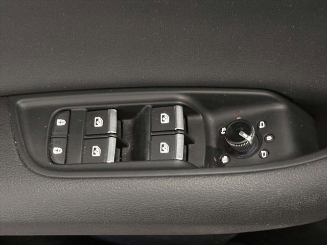 Used 2019 Audi Q8 Premium w/ Convenience Package AWD/4WD image 8