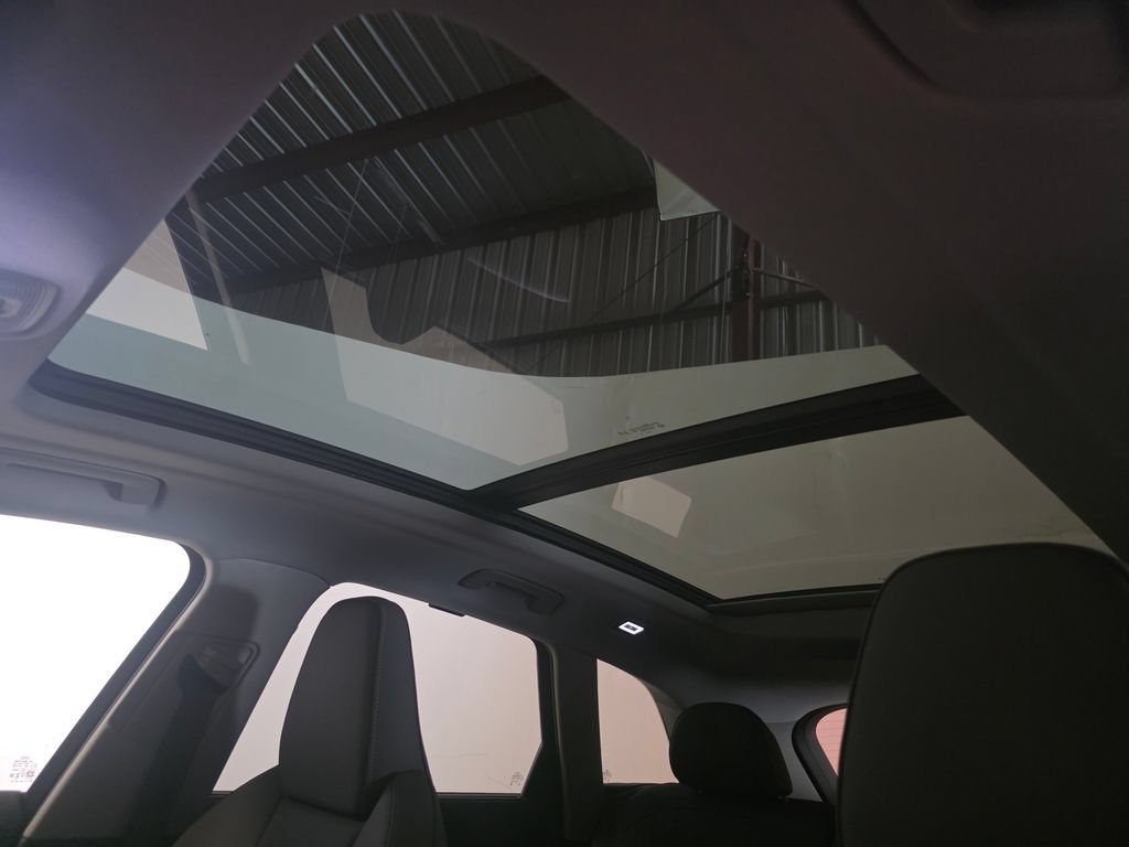 Certified 2025 Audi Q5 Premium AWD/4WD image 7