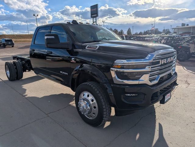 New 2026 RAM 5500 Tradesman w/ Laramie Trim Package image 7