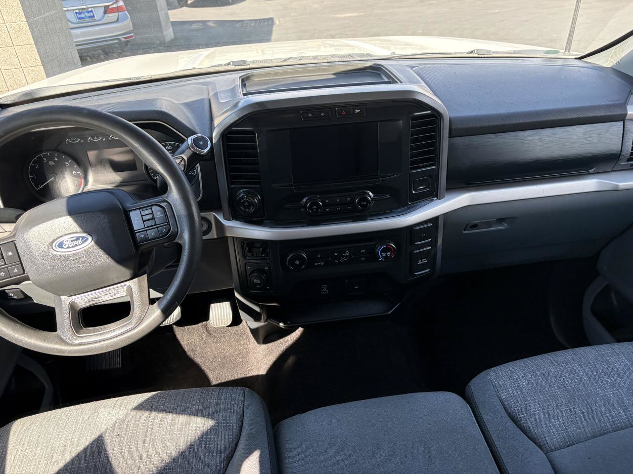 Used 2021 Ford F150 XLT w/ Trailer Tow Package AWD/4WD image 9