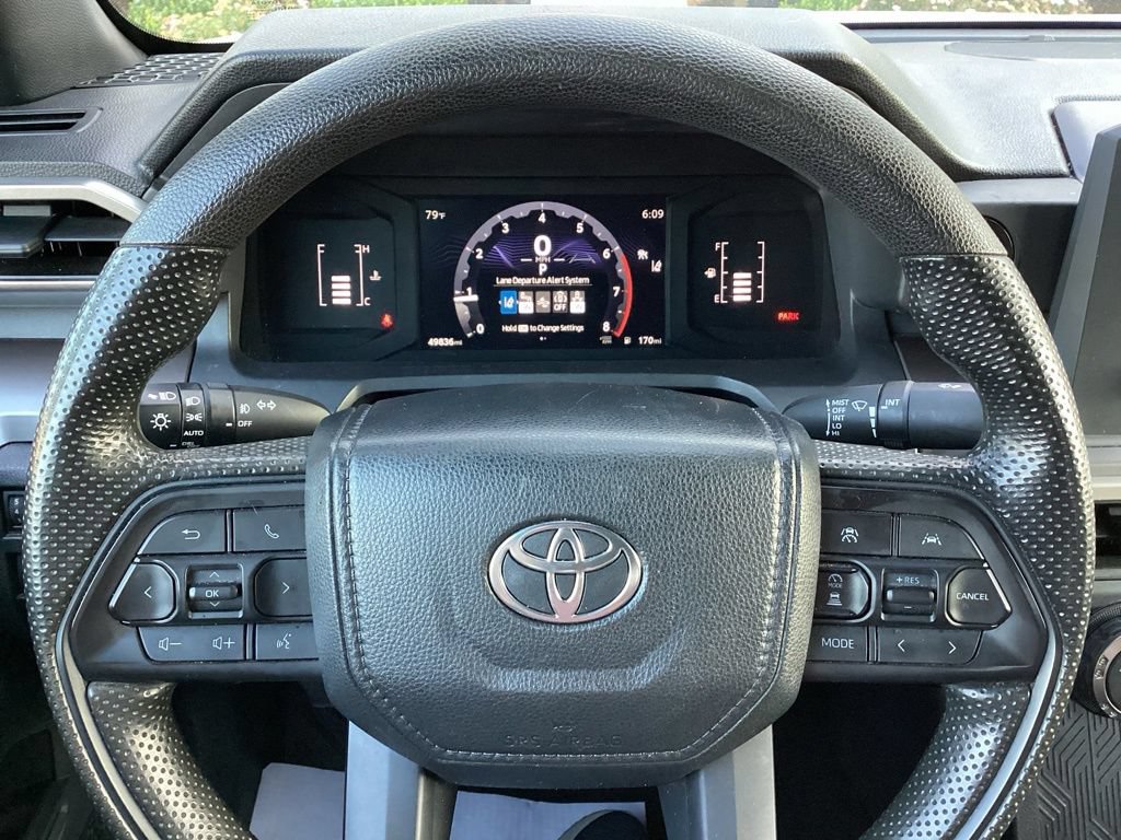 Used 2024 Toyota Tacoma SR5 AWD/4WD image 24