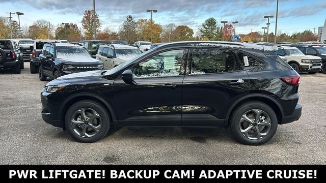 New 2026 Ford Escape ST-Line w/ Tech Pack #1 AWD/4WD image 4