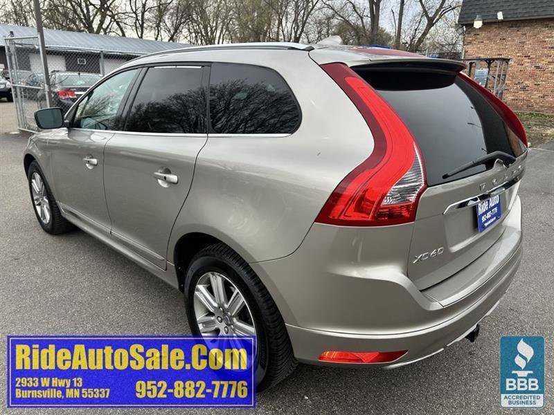 Used 2016 Volvo XC60 T6 w/ Proximity Package AWD/4WD image 7