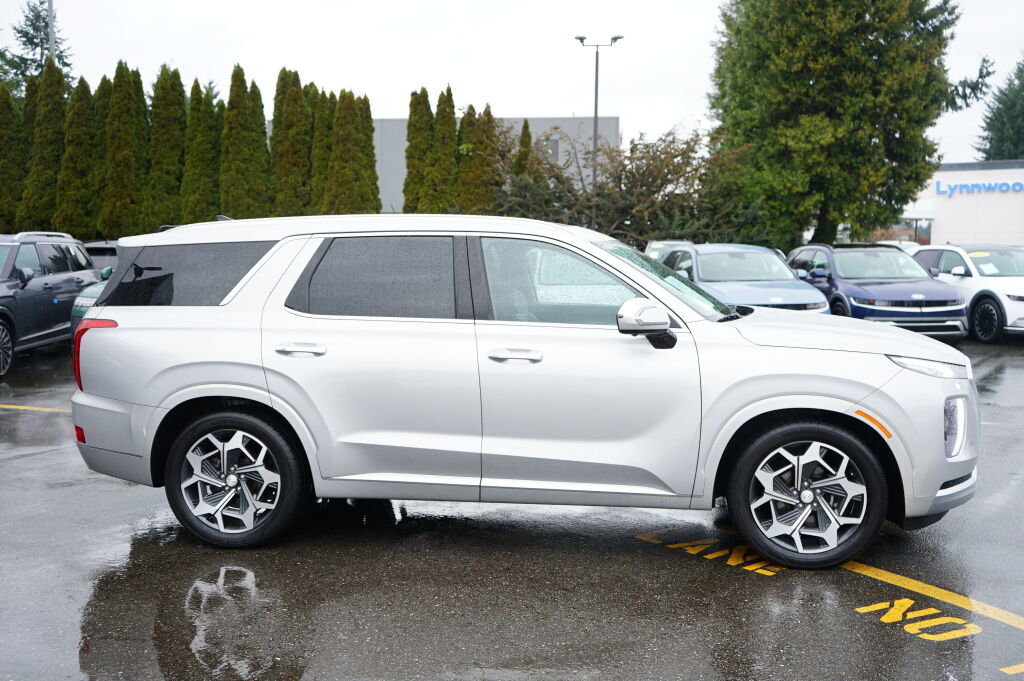 Used 2021 Hyundai Palisade Calligraphy image 4