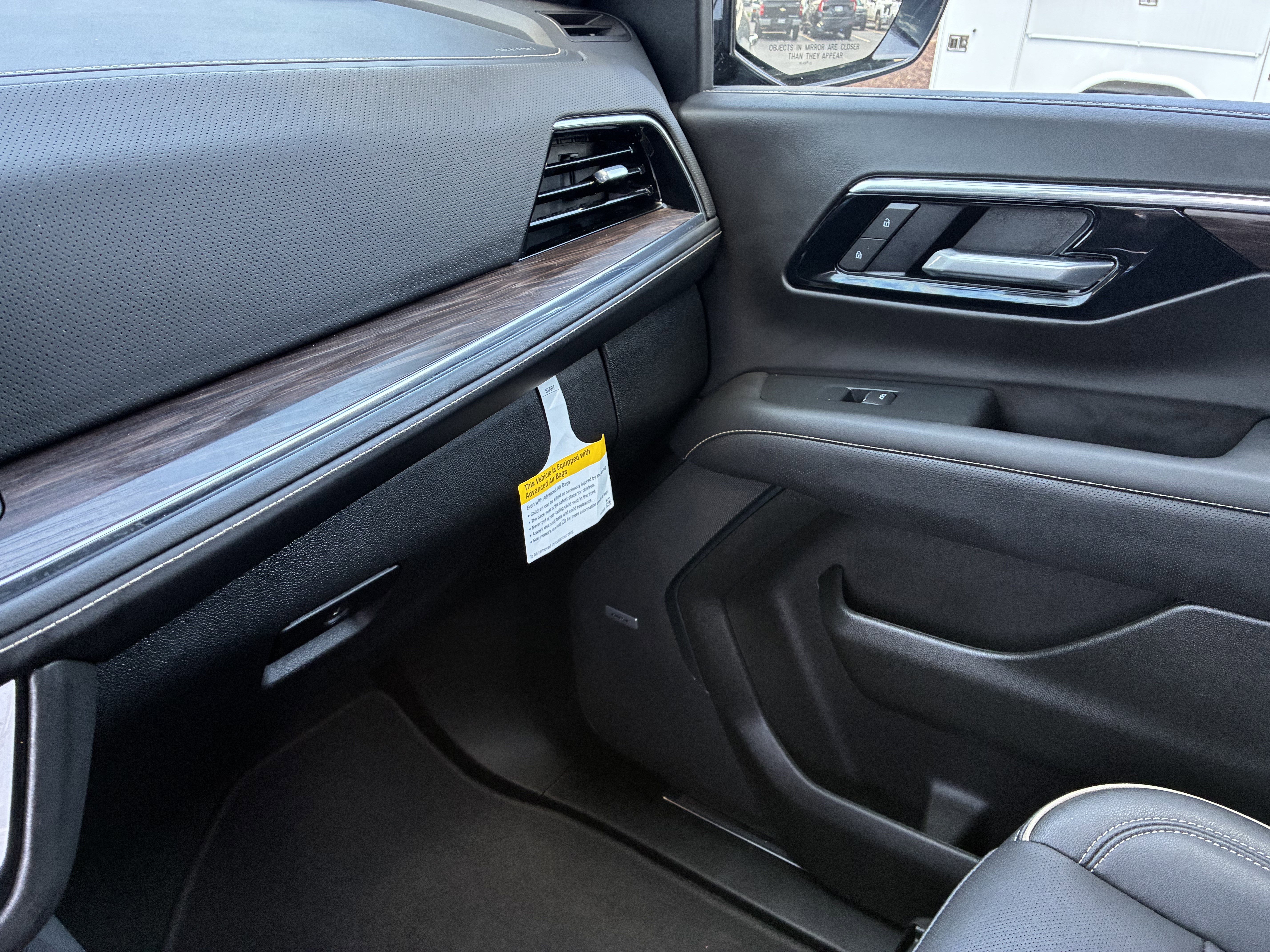 Used 2026 Chevrolet Tahoe Premier image 37