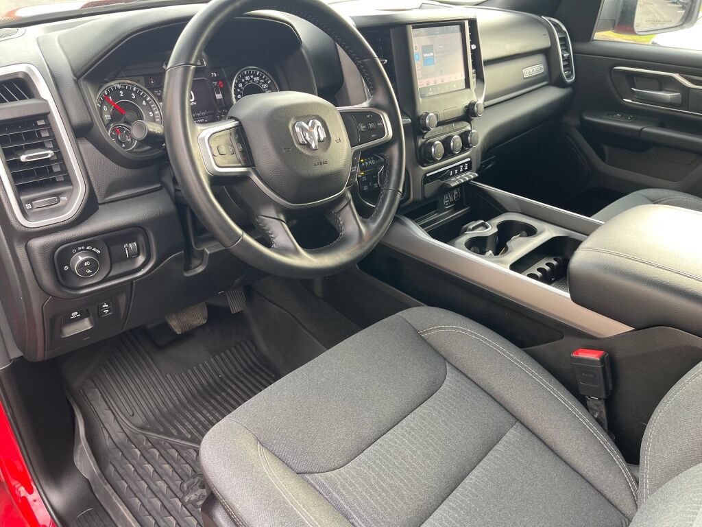 Used 2022 RAM 1500 Big Horn AWD/4WD image 5