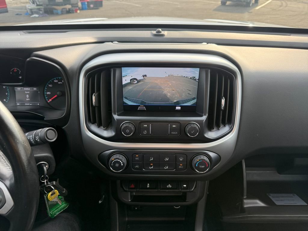 Used 2022 Chevrolet Colorado LT image 25