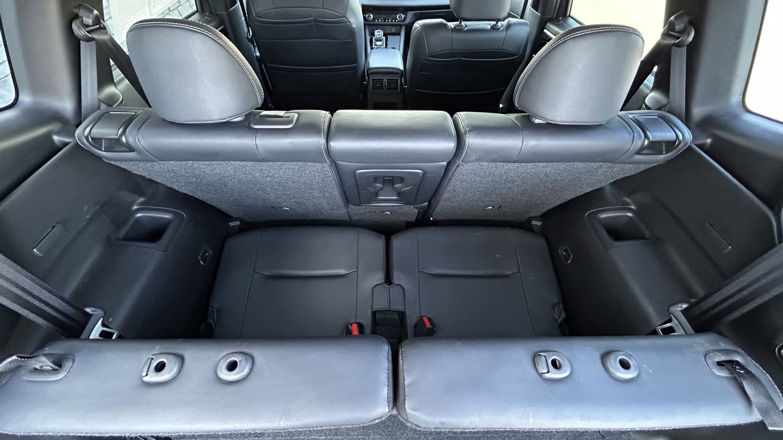 Used 2024 Mitsubishi Outlander SE image 15