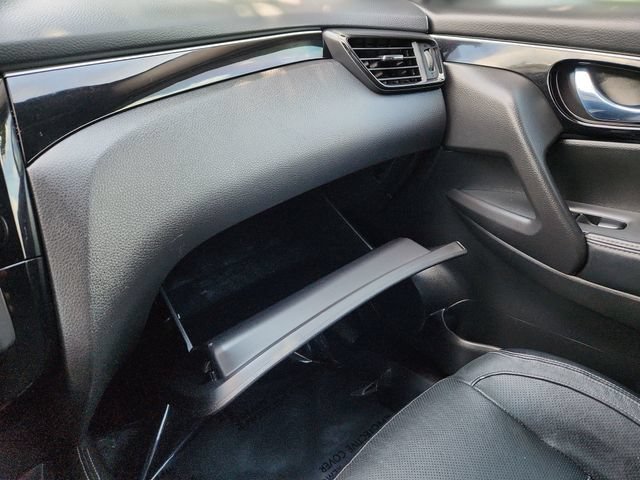 Used 2018 Nissan Rogue Sport SL w/ SL Premium Package FWD image 45