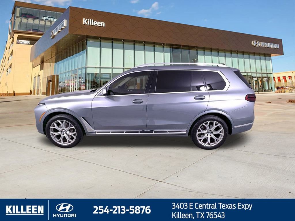 Used 2023 BMW X7 xDrive40i w/ Premium Package image 4