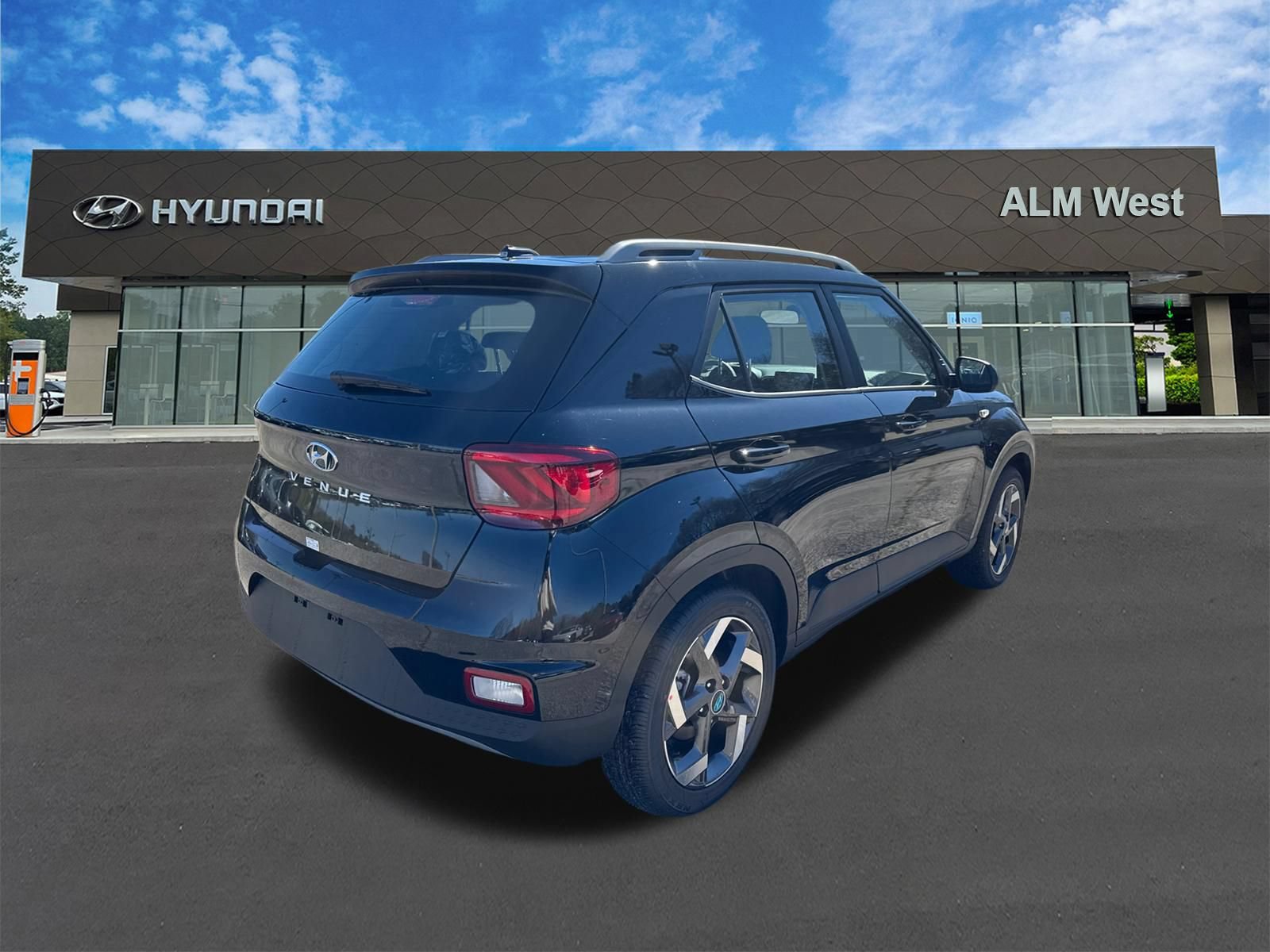 New 2026 Hyundai Venue SEL FWD image 6