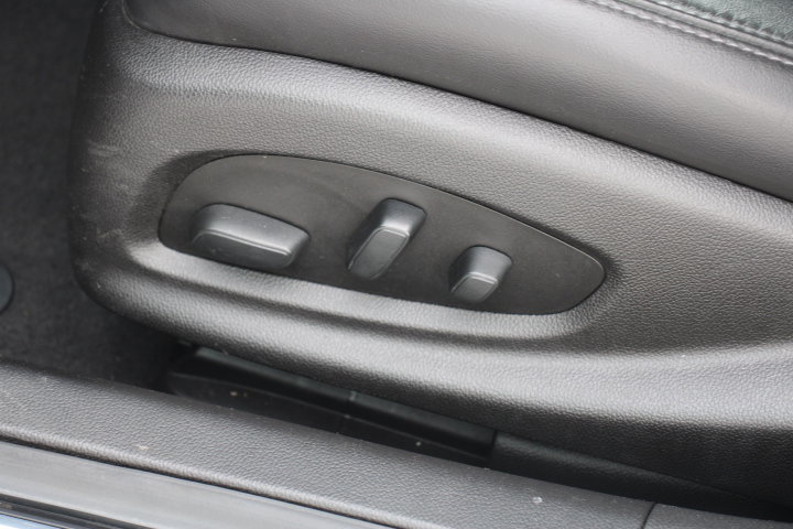 Used 2018 Cadillac CTS Luxury image 12