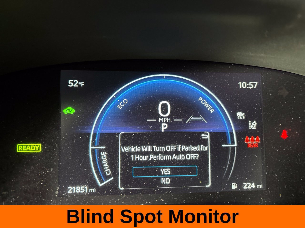 Used 2025 Toyota Camry LE FWD image 16