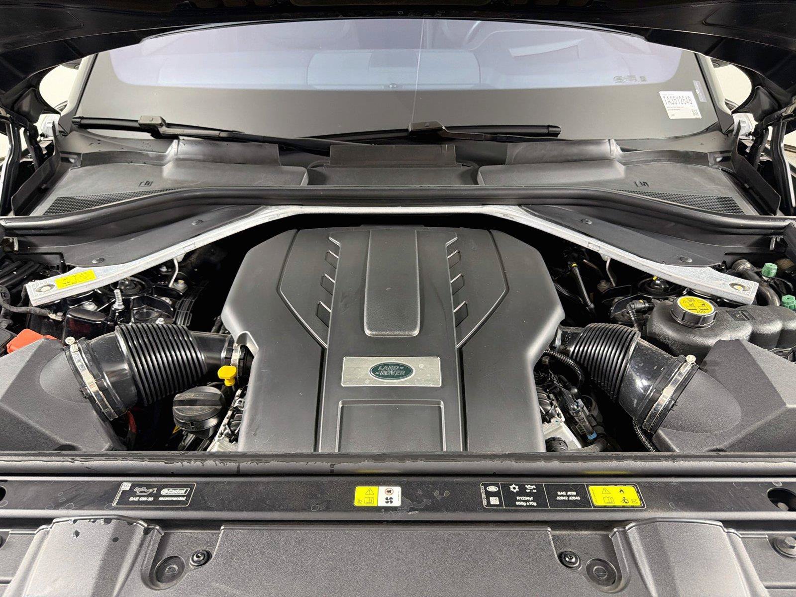 Certified 2023 Land Rover Range Rover SV AWD/4WD image 32