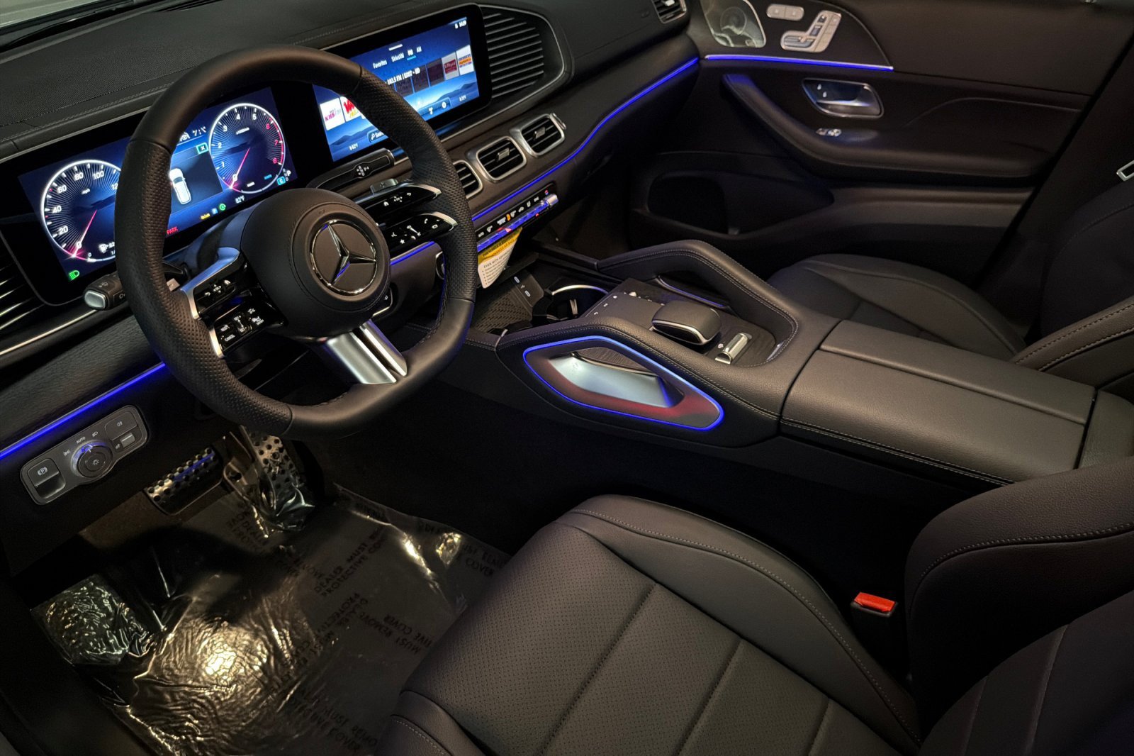 New 2026 Mercedes-Benz GLS 450 4MATIC image 9