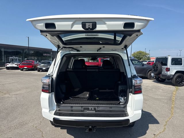 Used 2024 Toyota 4Runner TRD Pro AWD/4WD image 9