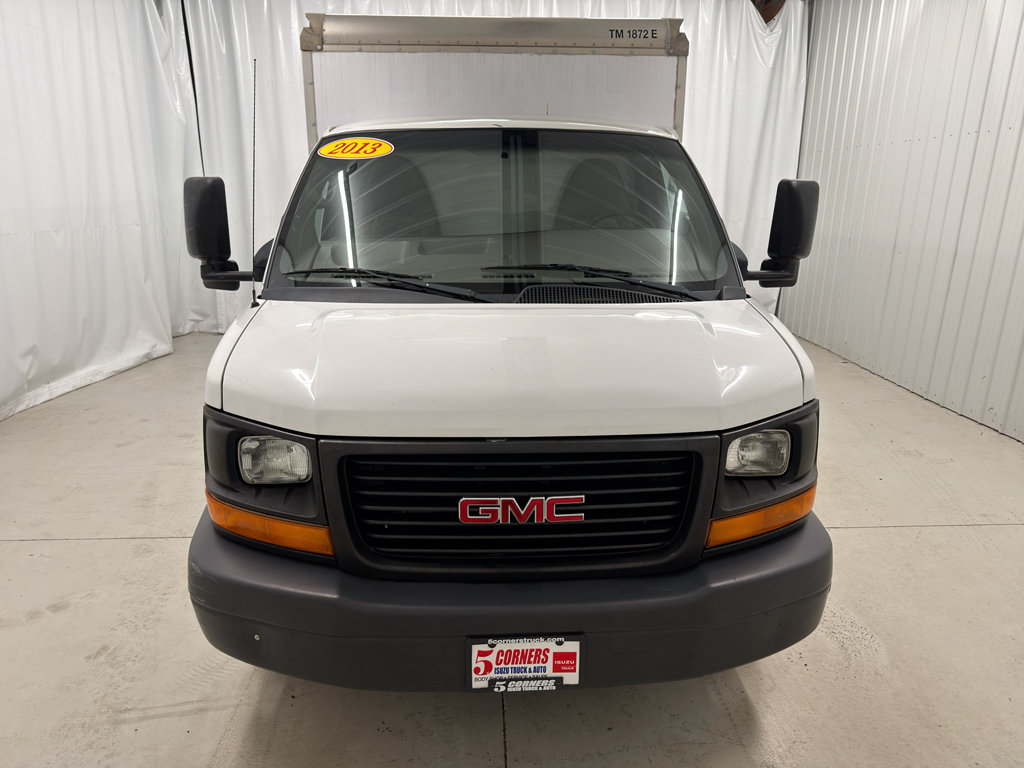 Used 2013 GMC Savana 3500 RWD image 2