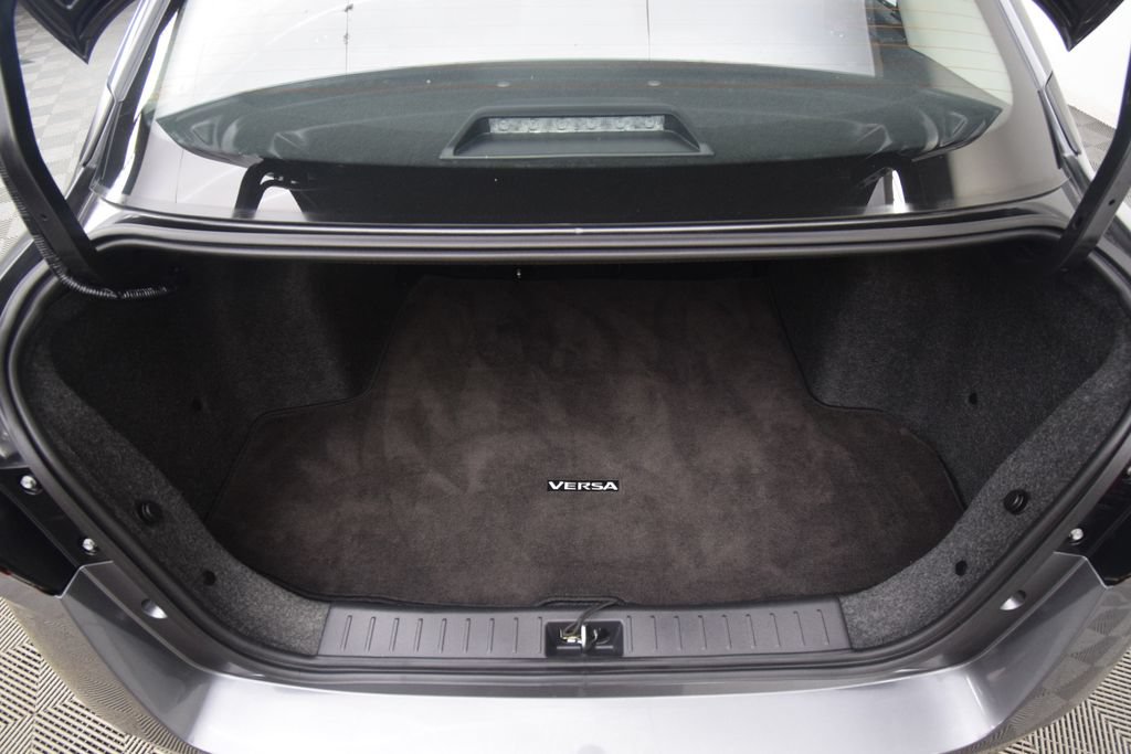 Used 2024 Nissan Versa SR w/ Trunk Package FWD image 29
