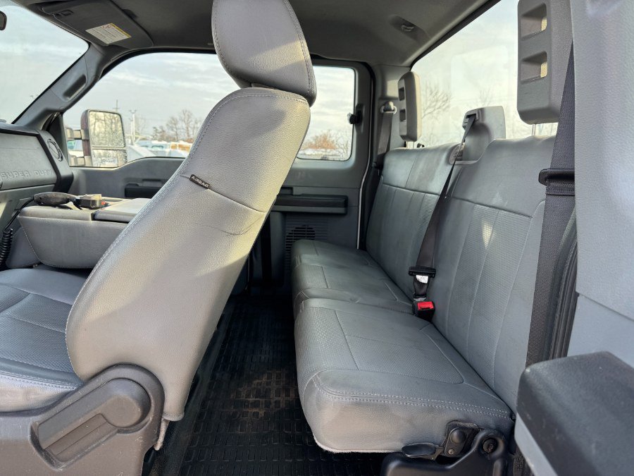 Used 2011 Ford F250 XL image 16