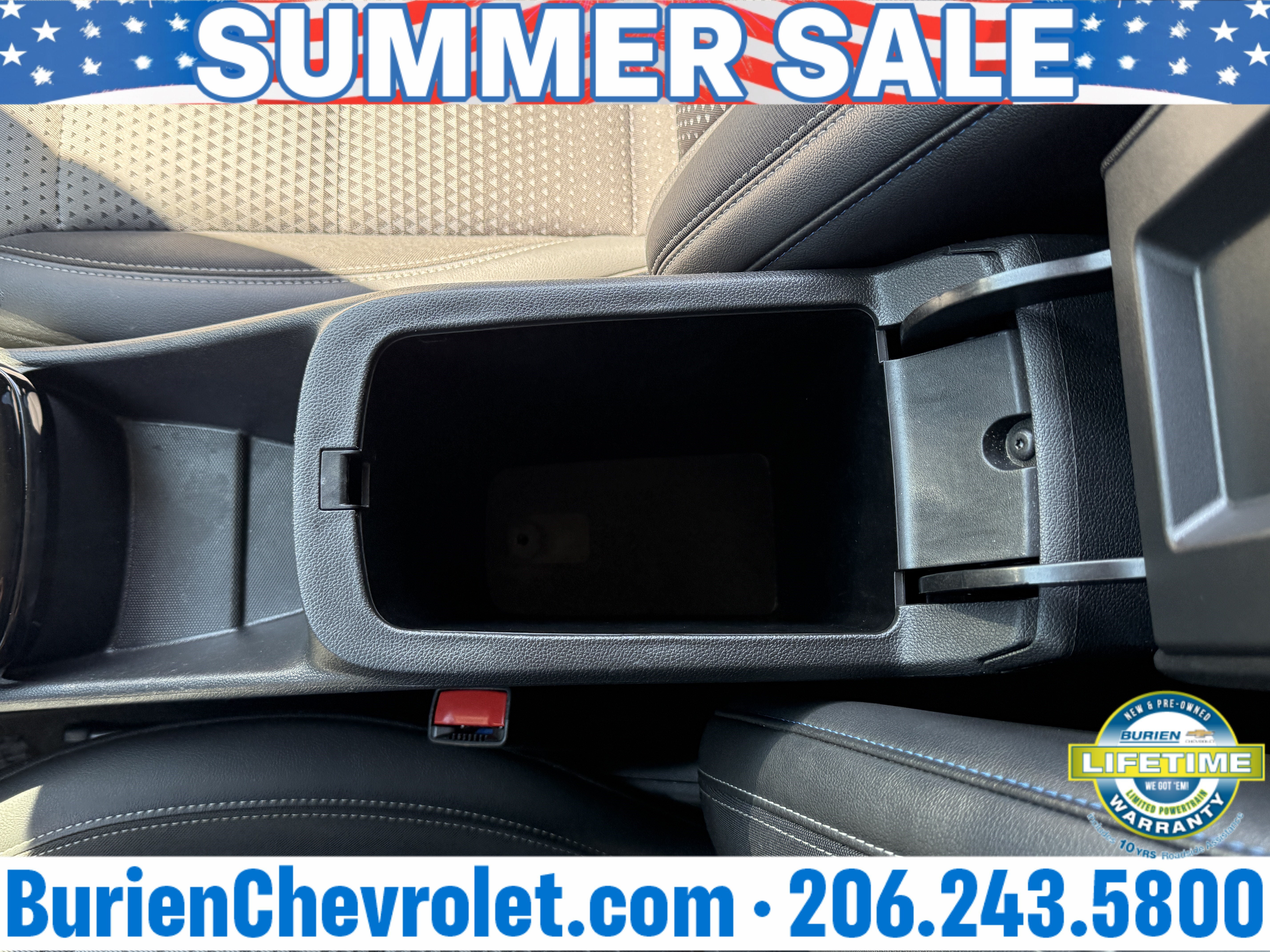 Used 2025 Chevrolet Trax LT FWD image 19