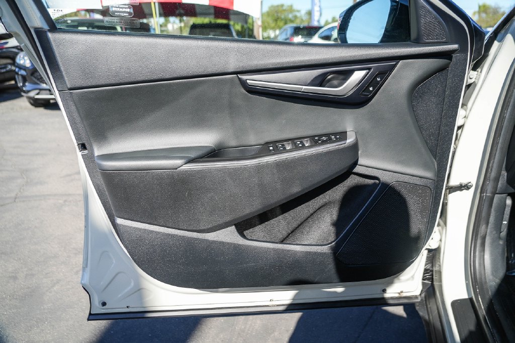 Used 2024 Kia EV6 Light AWD/4WD image 23