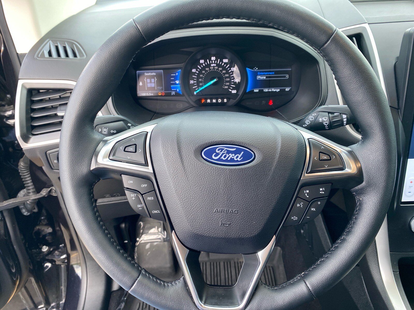 Used 2024 Ford Edge SEL w/ Convenience Package AWD/4WD image 11
