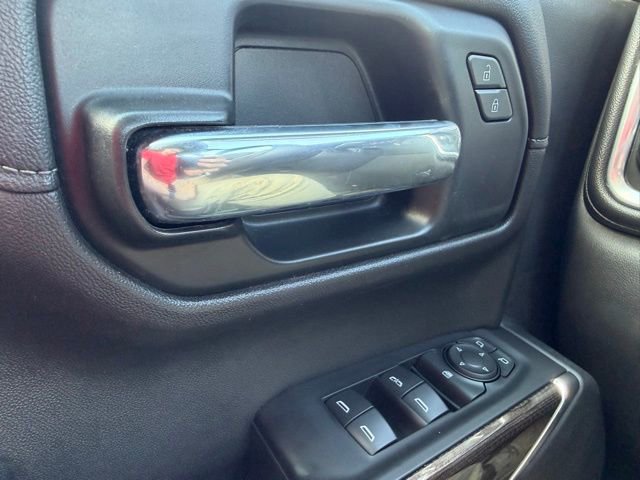 Used 2019 Chevrolet Silverado 1500 LT w/ Texas Edition image 47