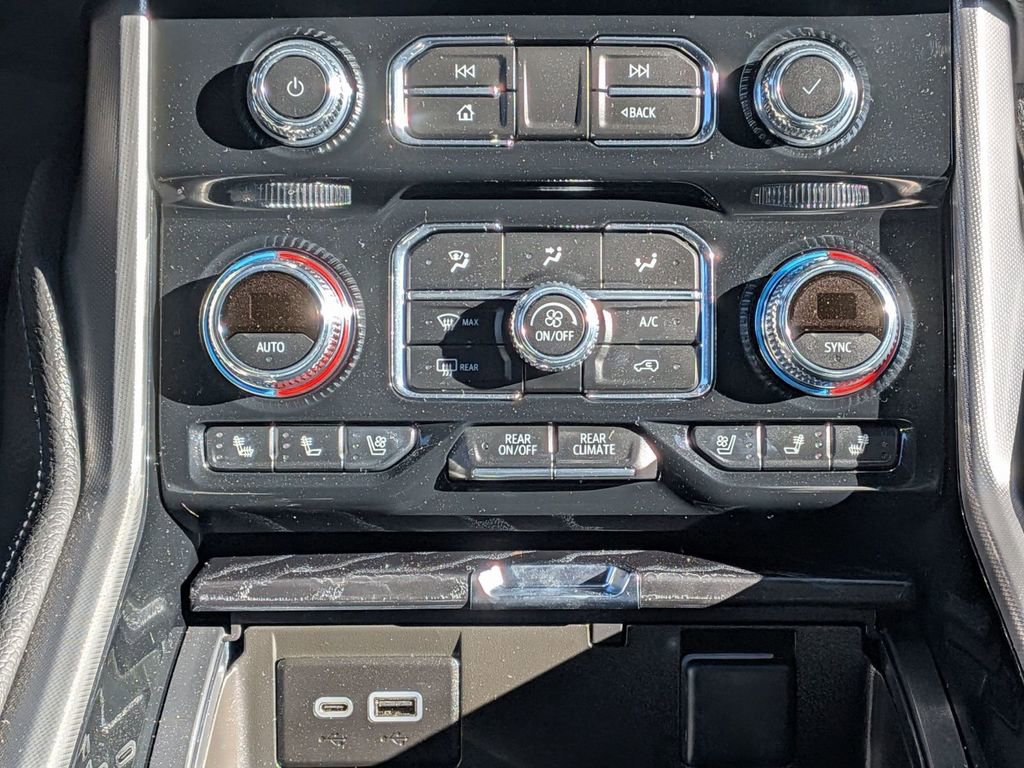 Used 2024 GMC Yukon XL Denali w/ Max Trailering Package AWD/4WD image 28