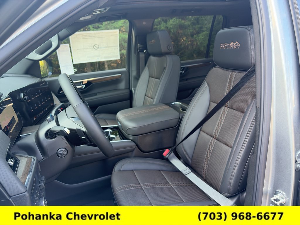 New 2026 Chevrolet Suburban High Country w/ Sun And Tow Package AWD/4WD image 25