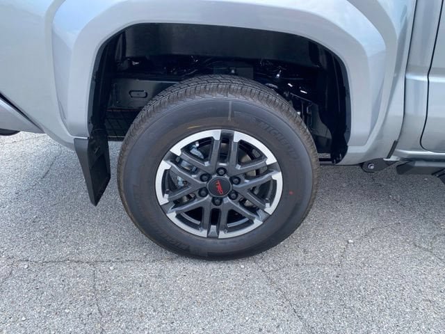 New 2026 Toyota Tacoma TRD Sport w/ TRD Sport Upgrade Package AWD/4WD image 27